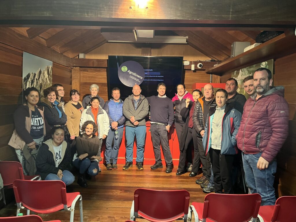 Presentación del proyecto / Fase I a queseros de Cabrales. Diciembre 2023