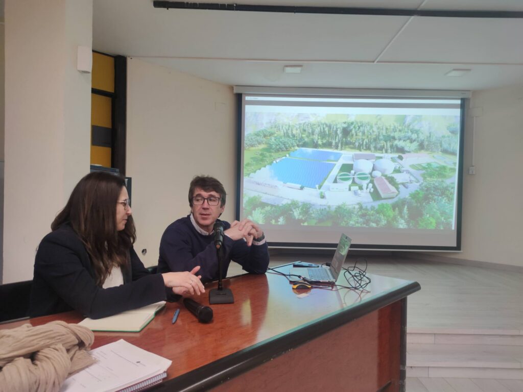 Presentación en Arenas de Cabrales. Junio 2024